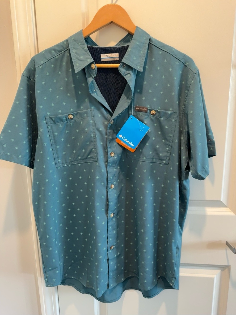 Columbia Utilizer Printed Woven Shirt NWT Men’s Medium Omni-Wick Fishing Hiking